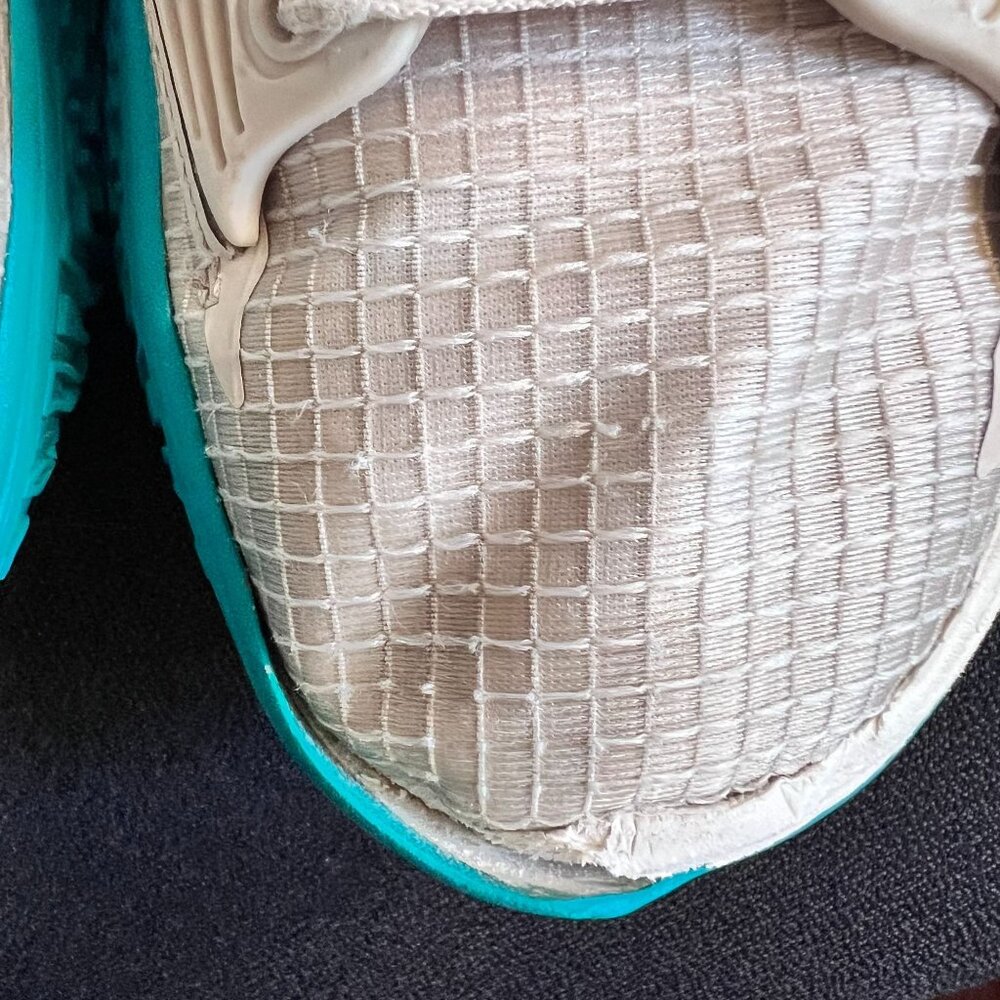 Nike Kyrie Low 4 N7 Basketball Shoes Mens 13 Desert Sand Citron beige, - Picture 7 of 16